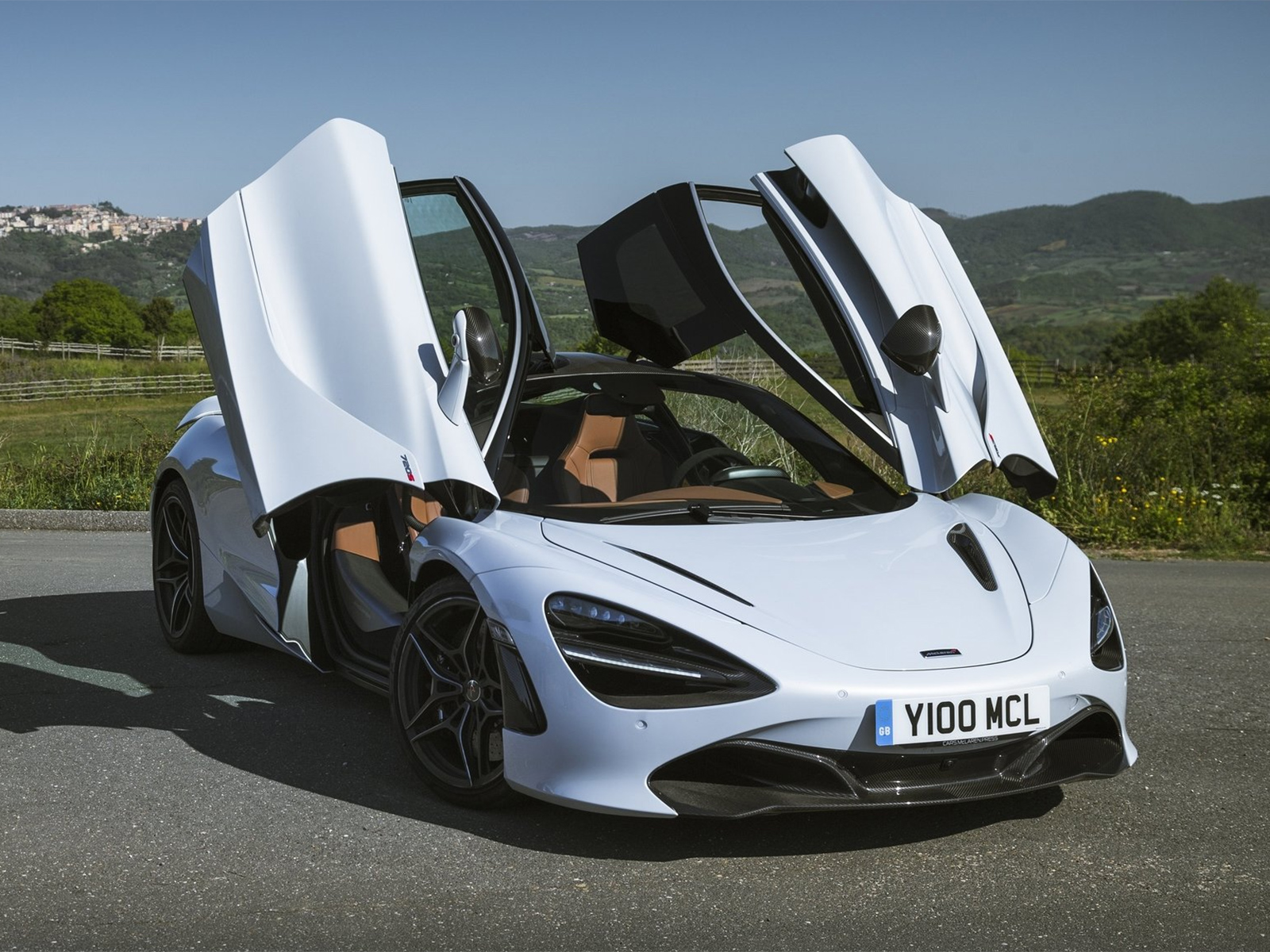 MCLAREN 720s Special