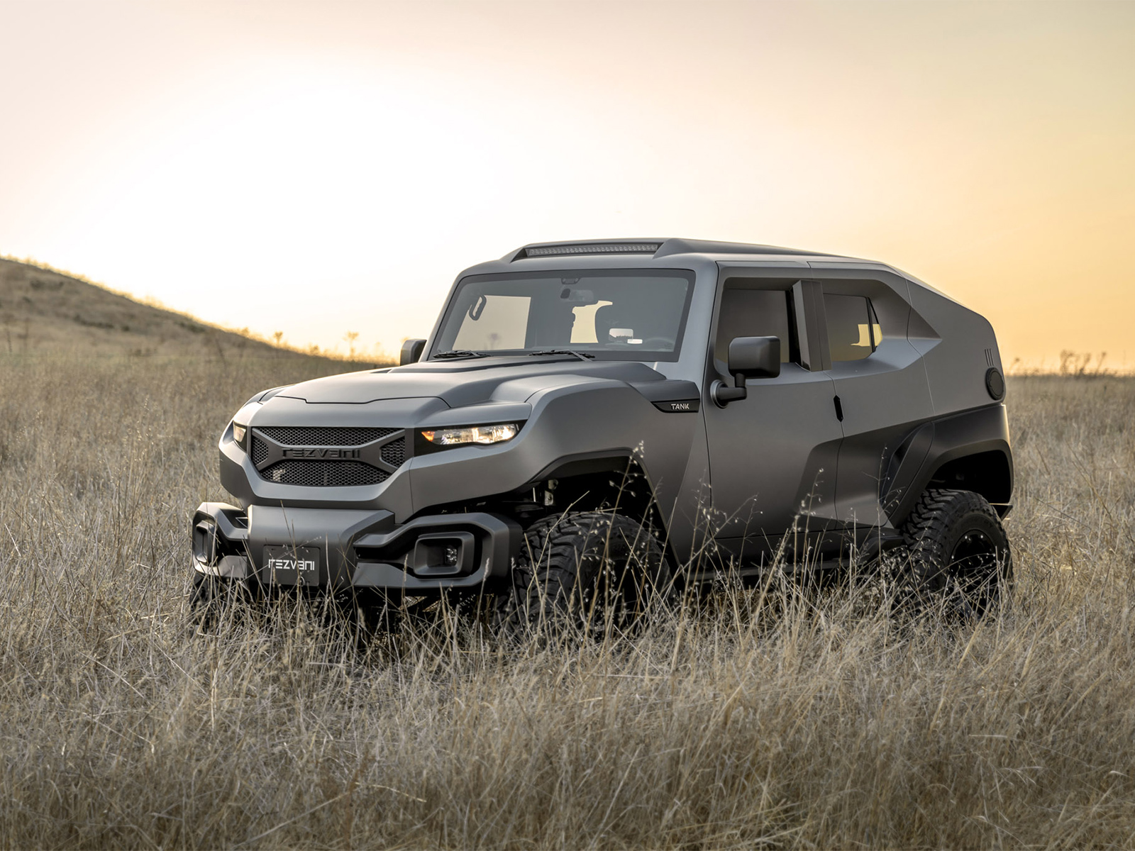 Jeep Rezvani