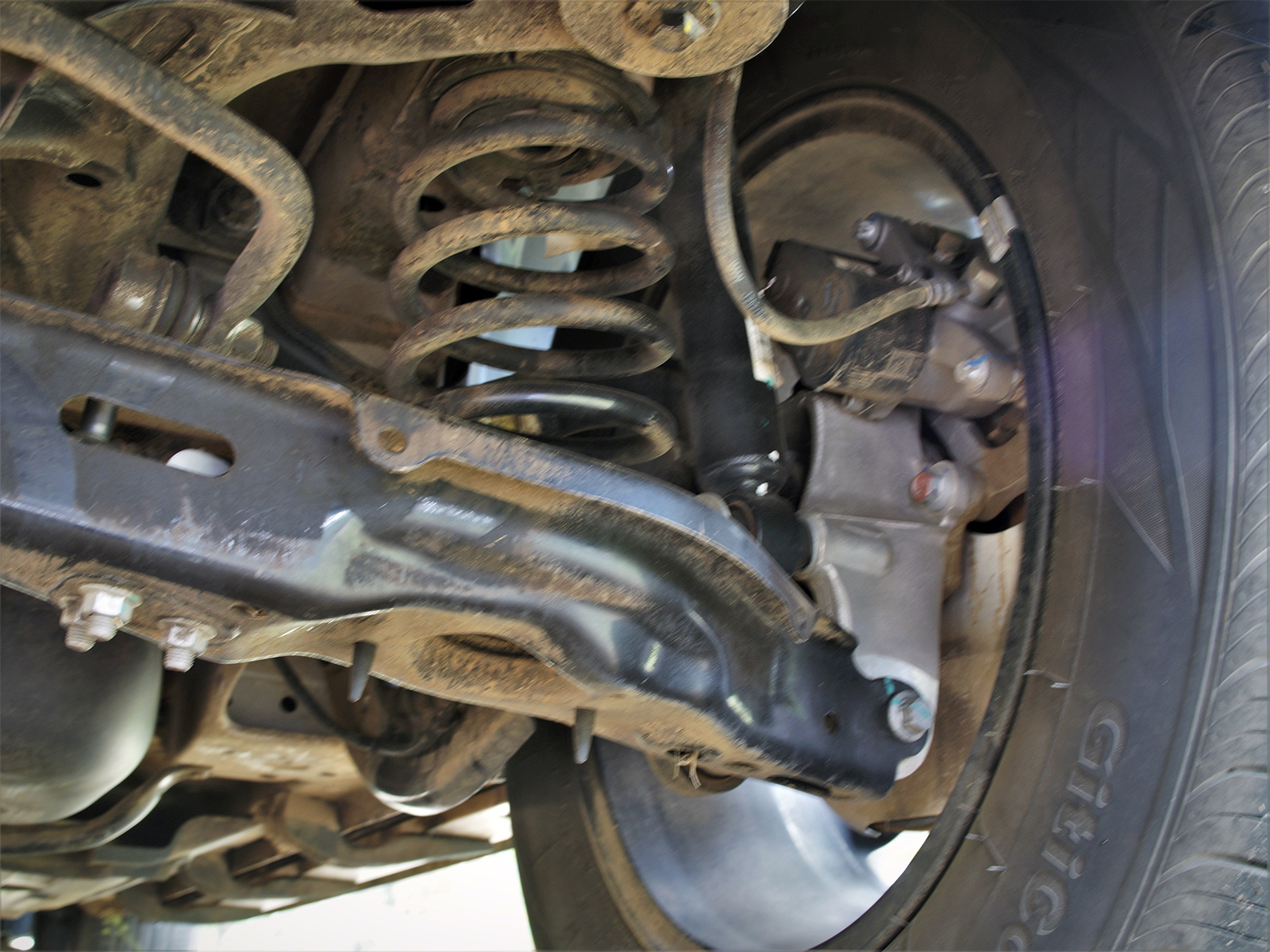 Фото Haval Dargo - Задняя подвеска Dargo —независимая, на двойных ...