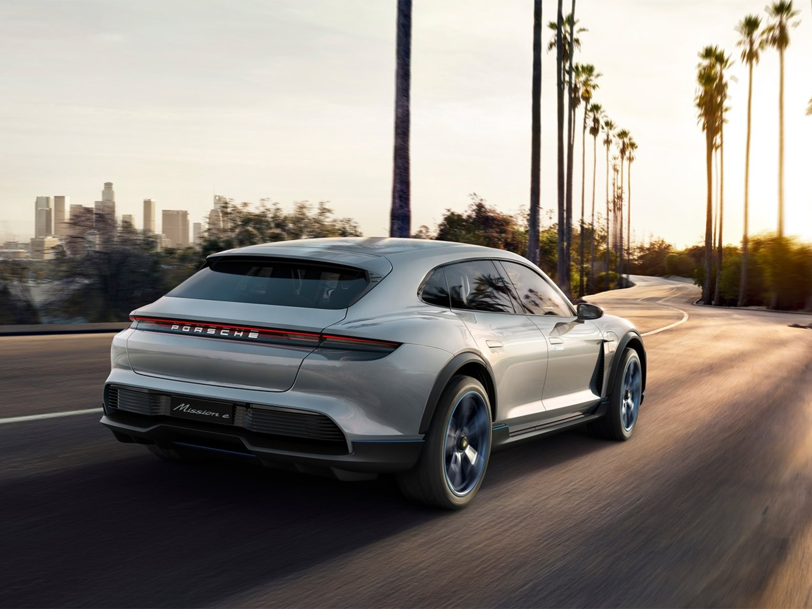 Porsche Mission e Cross Turismo