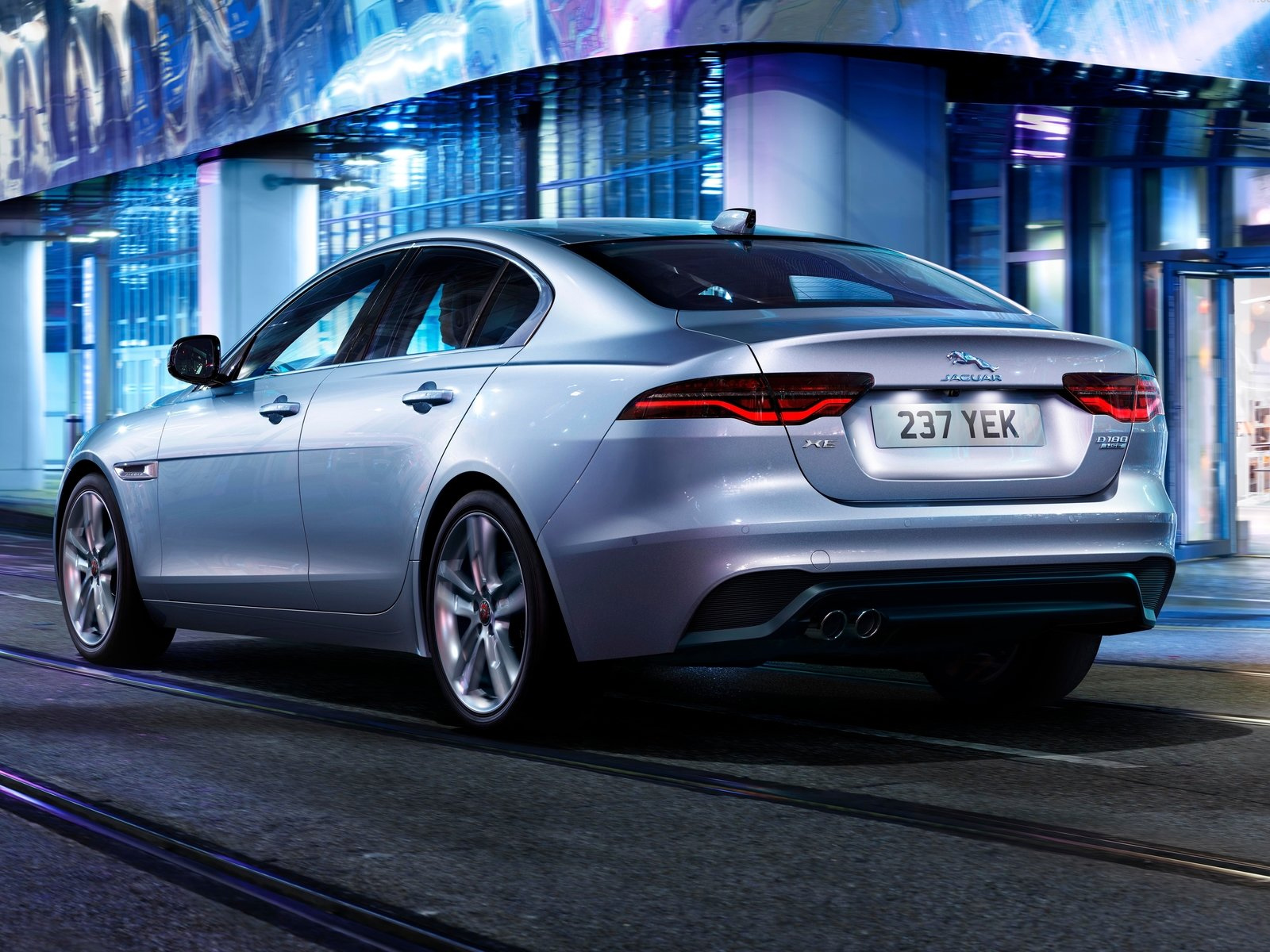 Jaguar XF 2020