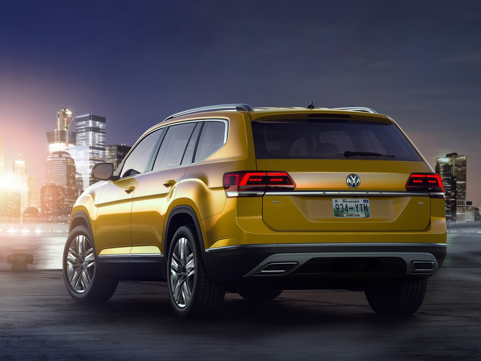 Volkswagen Atlas сзади