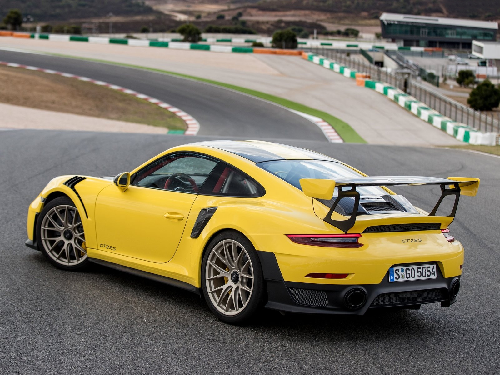 Porsche 911 gt2 RS Wallpaper