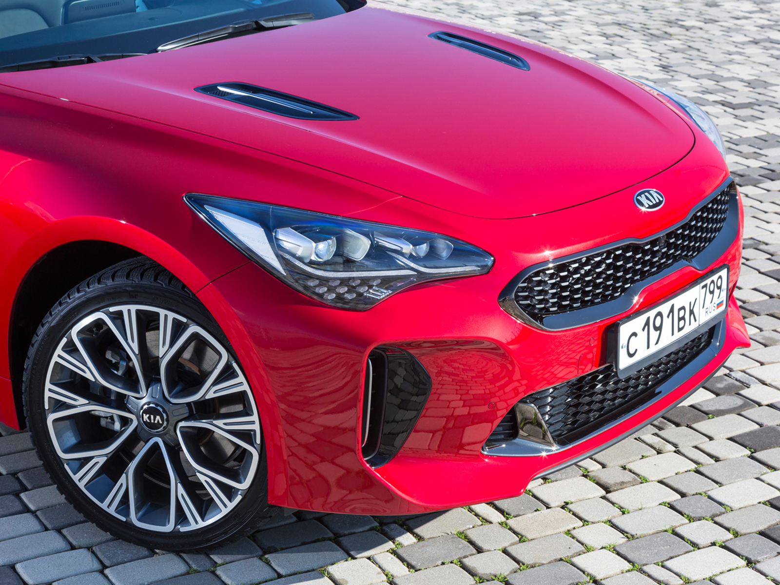 Kia Stinger Рё Genesis