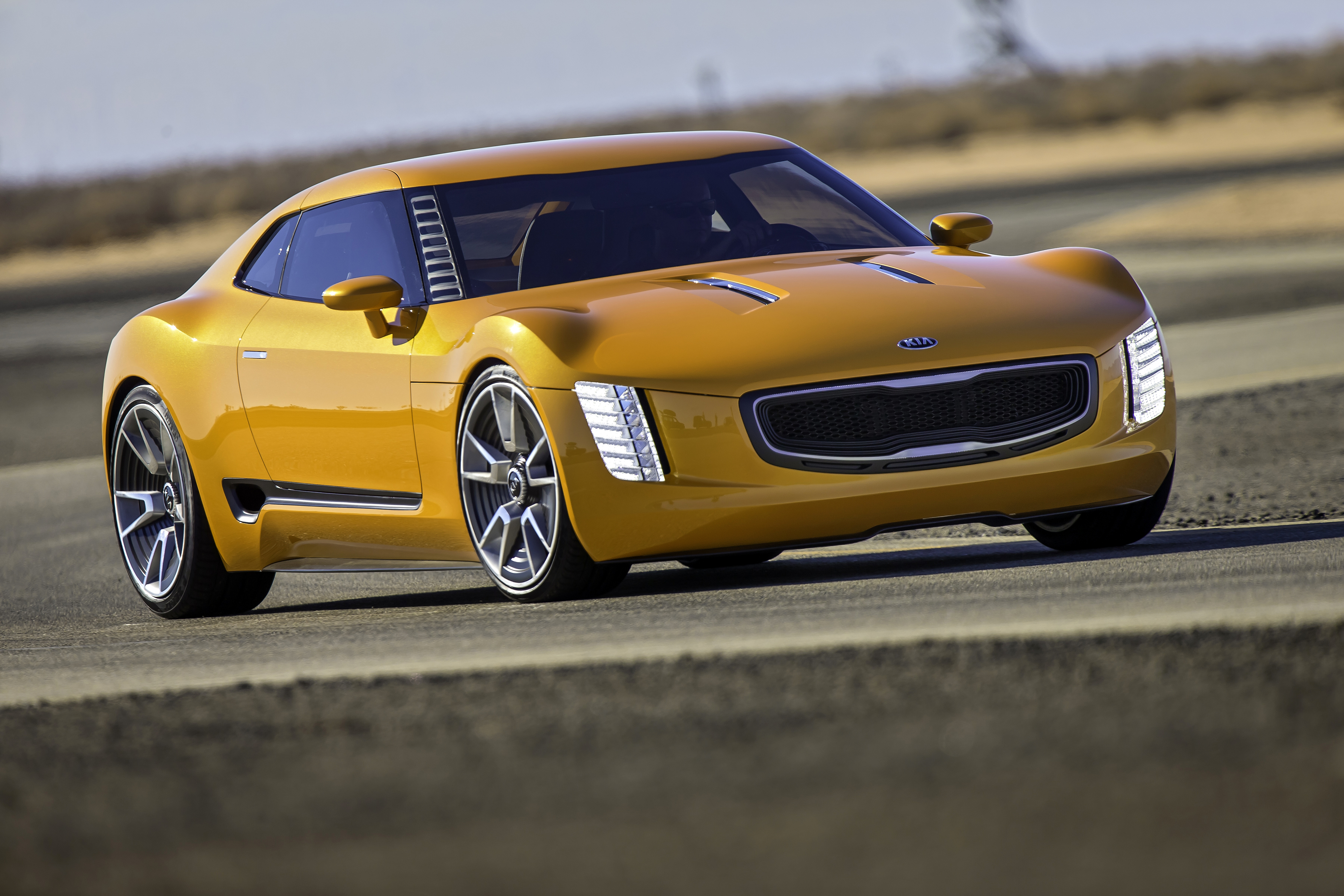 Kia gt4 Stinger 2020