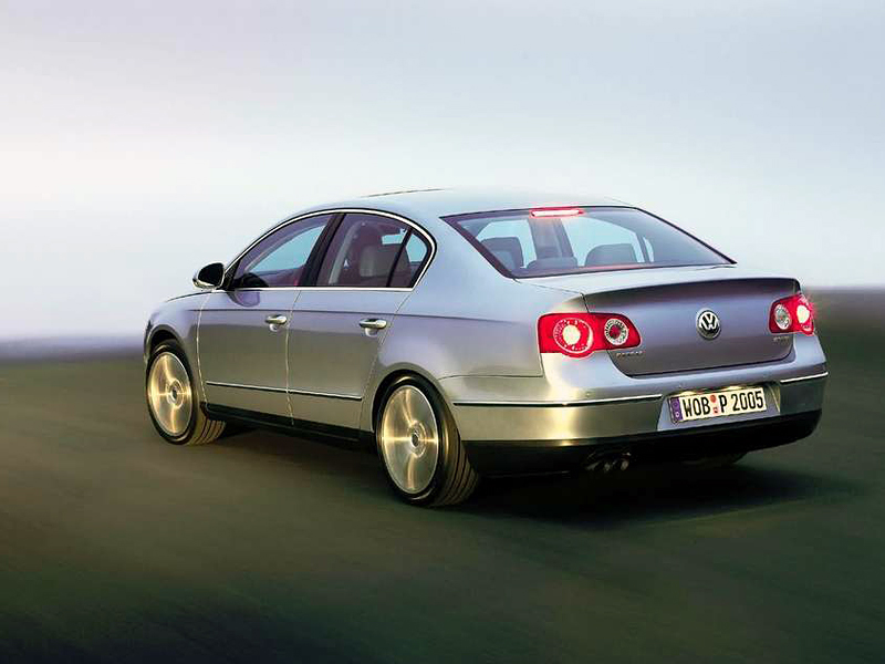 Фото Volkswagen Passat (2005 - 2010) поколение B6 - фотография 4