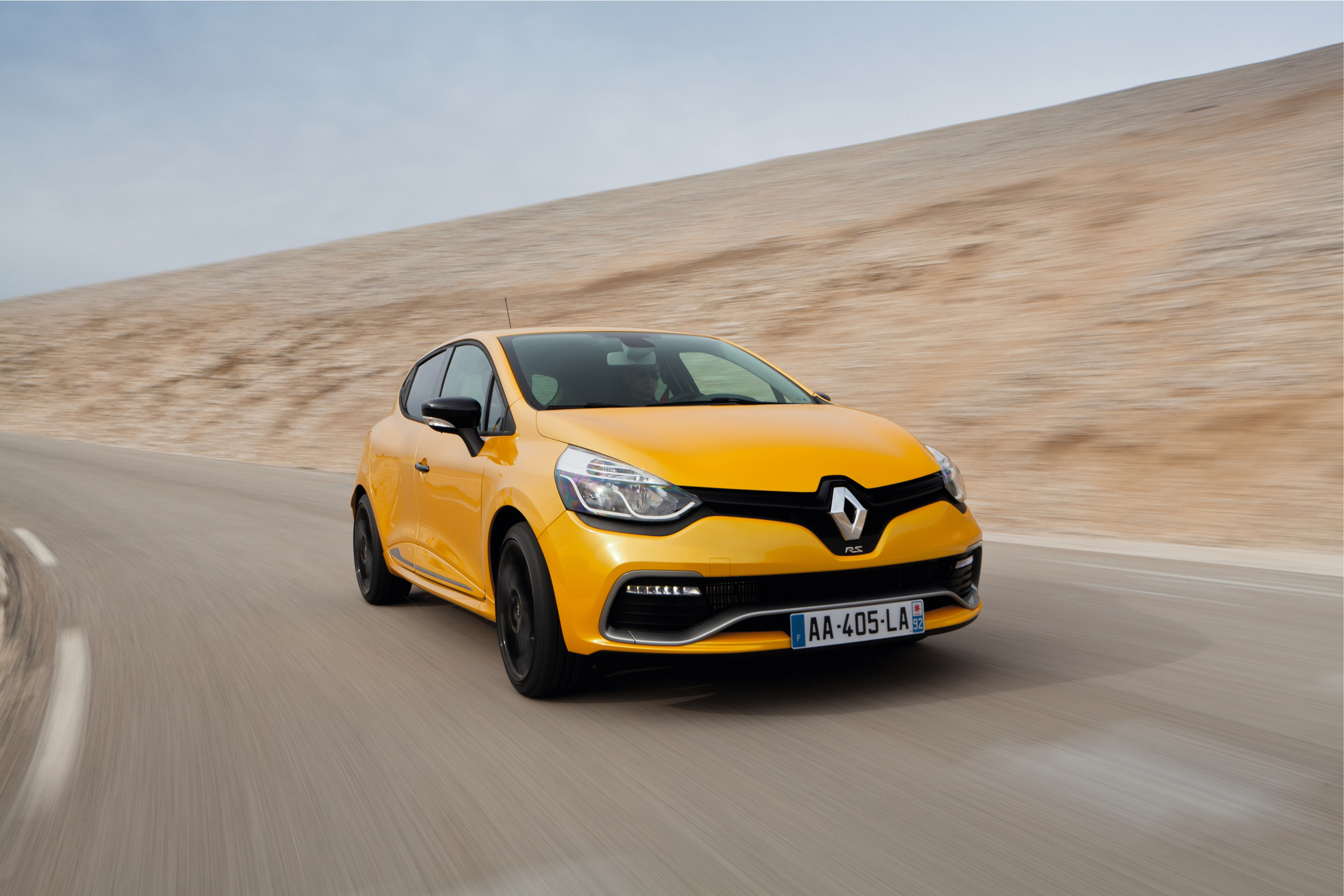 Renault Clio r s 200